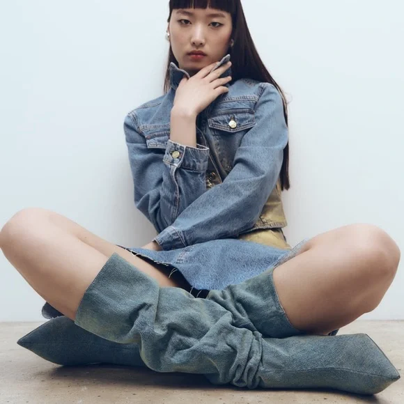 ZARA SLOUCHY DENIM BOOTS - Picture 4 of 16